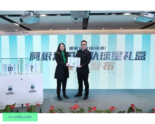 世界杯官方发布世界杯之光公益行动助力全球慈善事业与社区发展